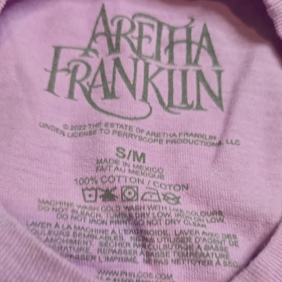 Aretha Franklin Graphic Tee in Purple - Picture 4 of 5